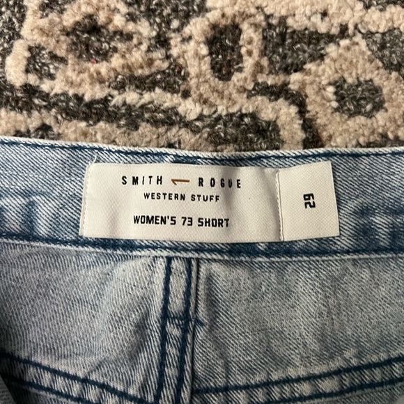 Women’s smith and rogue shorts, NWT - Picture 4 of 4